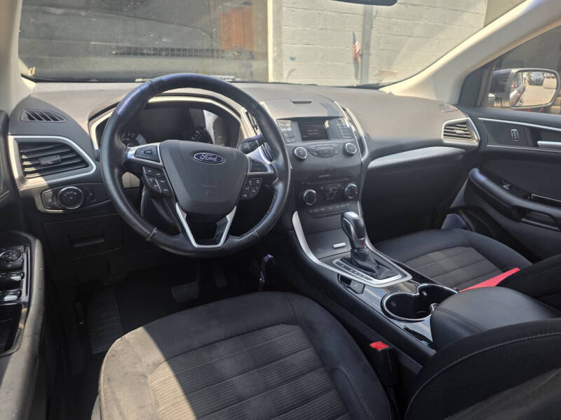 2017 Ford Edge SEL