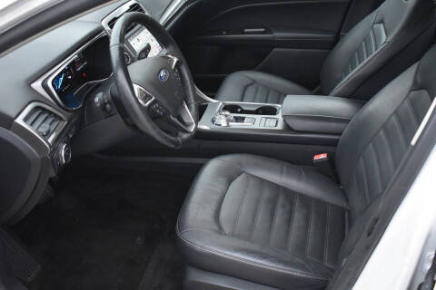 2018 Ford Fusion Hybrid SE