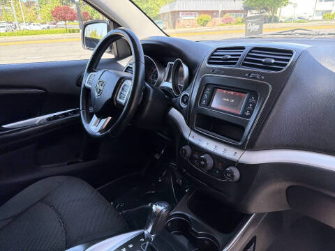 2012 Dodge Journey SE