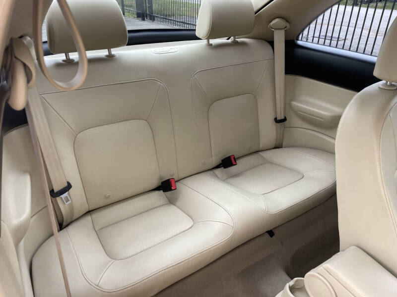 2009 Volkswagen New Beetle