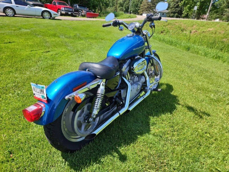 2006 Harley-Davidson XL883C Sportster 883 Custom