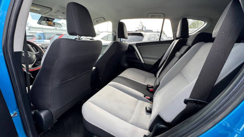 2017 Toyota RAV4 Hybrid XLE