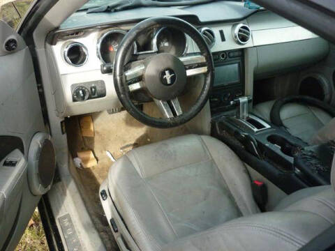 2006 Ford Mustang GT Deluxe