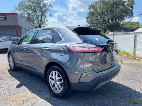 2022 Ford Edge SEL