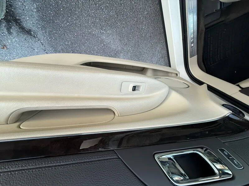 2014 Lincoln MKT Ecoboost