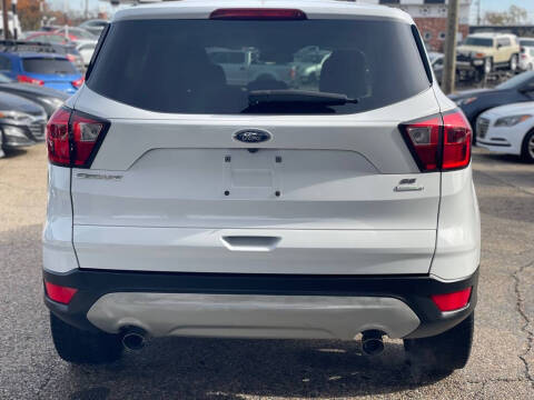 2019 Ford Escape SE