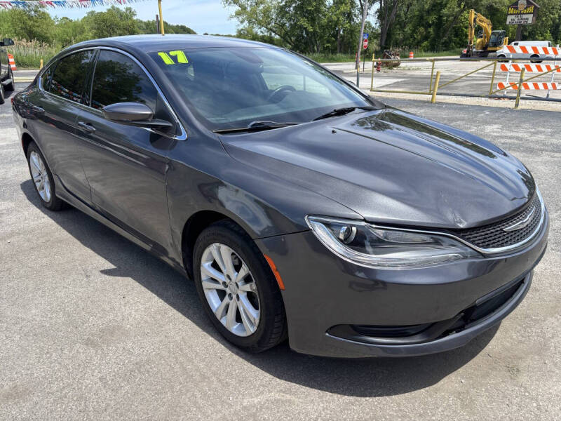 2017 Chrysler 200 LX