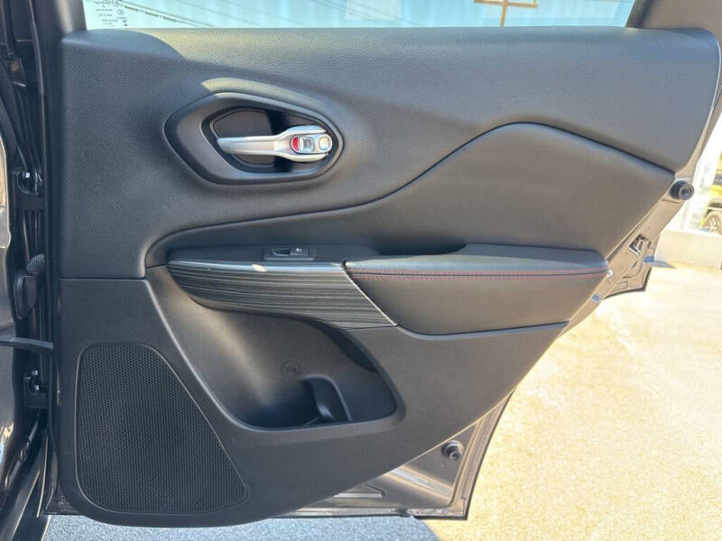 2015 Jeep Cherokee Trailhawk