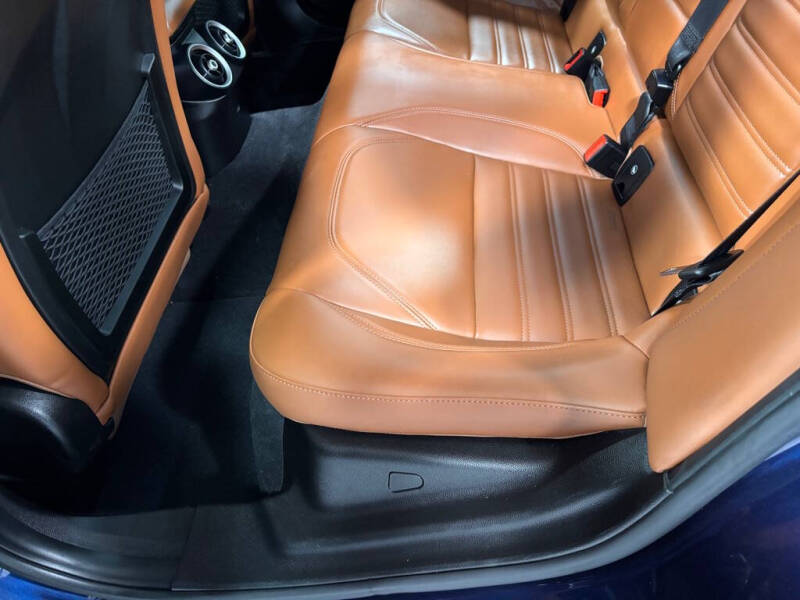 2017 Alfa Romeo Giulia Ti