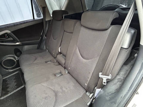 2006 Toyota RAV4 Sport