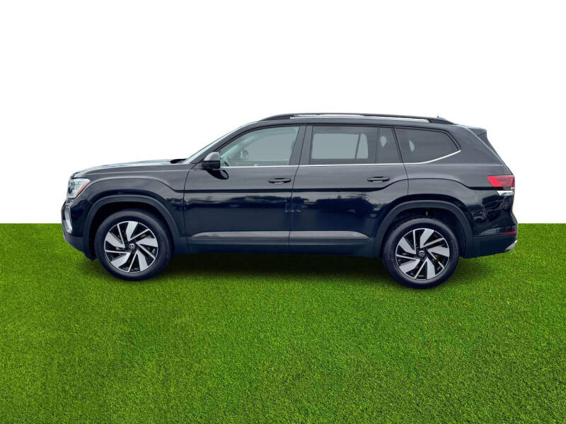 2024 Volkswagen Atlas SE