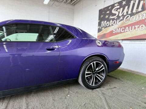 2013 Dodge Challenger SRT8 Core