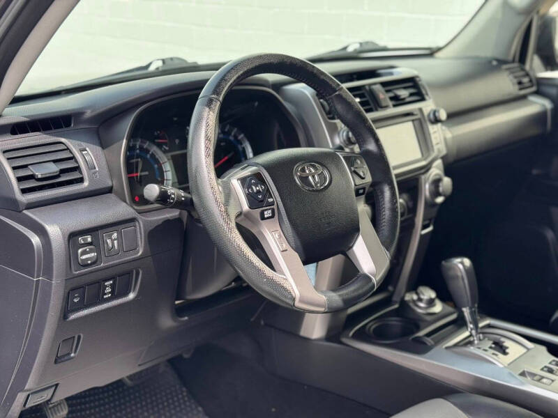 2016 Toyota 4Runner SR5