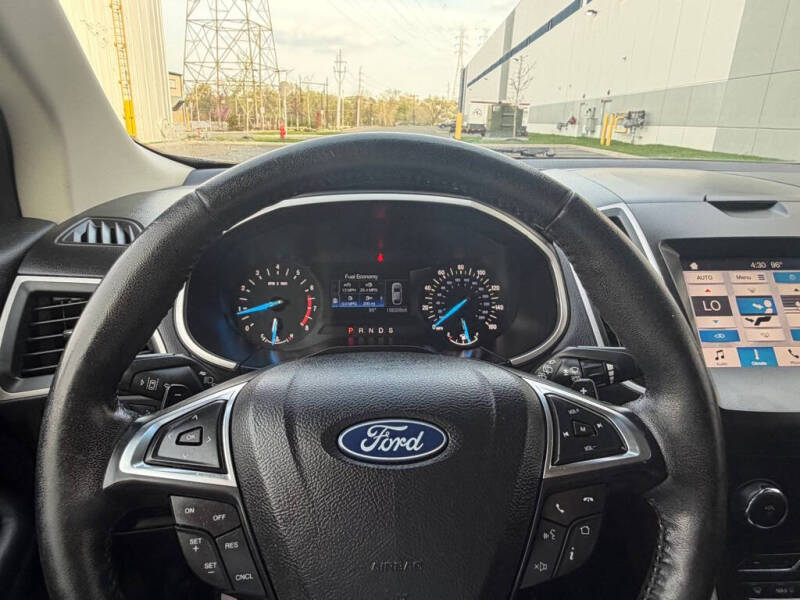 2019 Ford Edge SEL