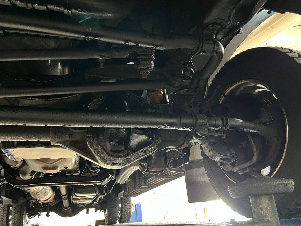 2015 Ford F-450 Super Duty 28