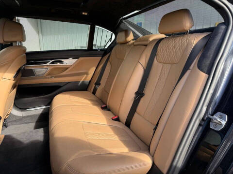 2018 BMW 7 Series 750i