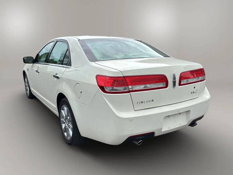 2012 Lincoln MKZ