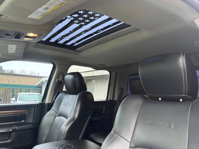 2013 RAM 1500 Laramie