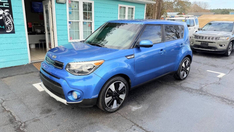 2019 Kia Soul +
