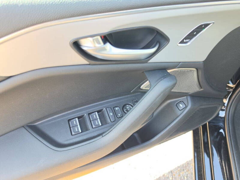 2025 Acura TLX w/Tech