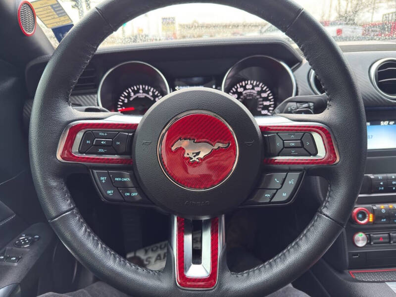 2020 Ford Mustang EcoBoost