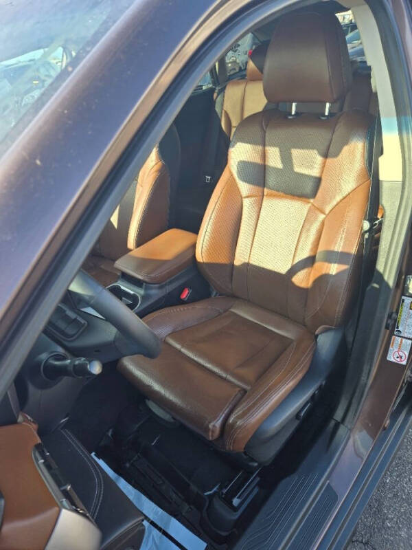 2020 Subaru Outback Touring XT