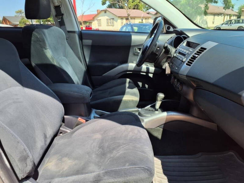 2007 Mitsubishi Outlander LS