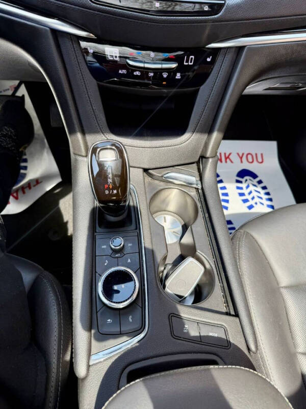 2020 Cadillac XT5 Premium Luxury