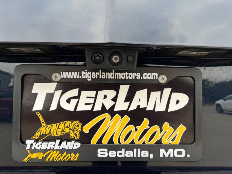 2017 Cadillac Escalade ESV Platinum