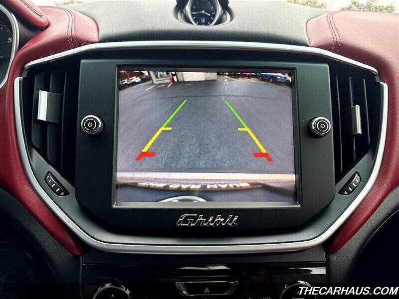 2015 Maserati Ghibli