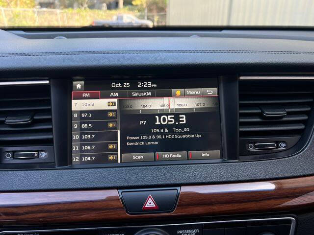 2017 Kia Cadenza Premium