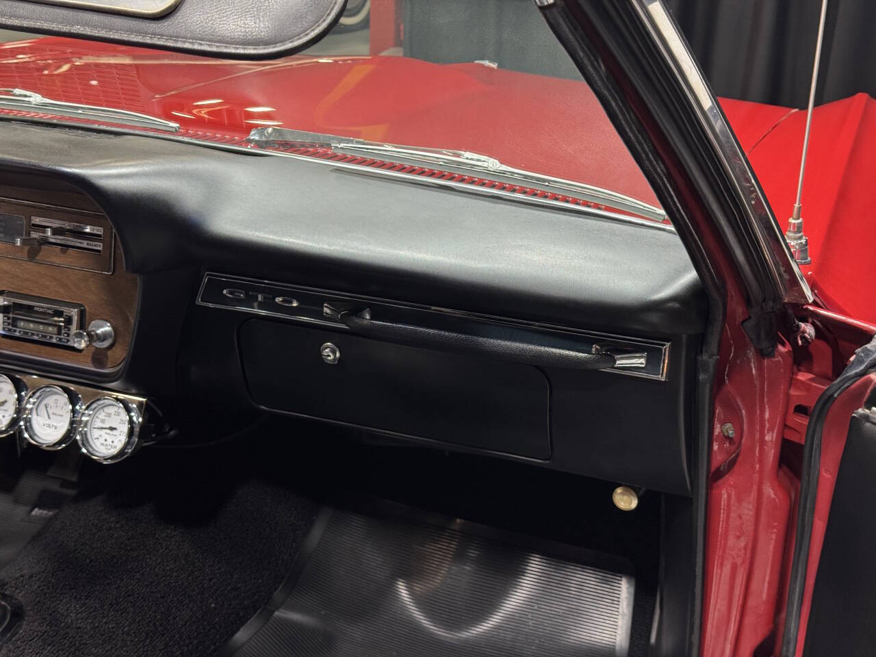 1966 Pontiac GTO 97