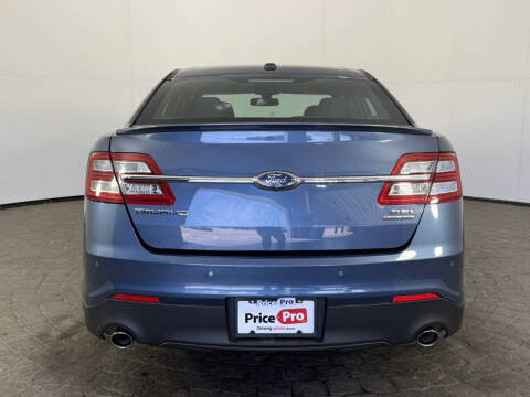 2018 Ford Taurus SEL