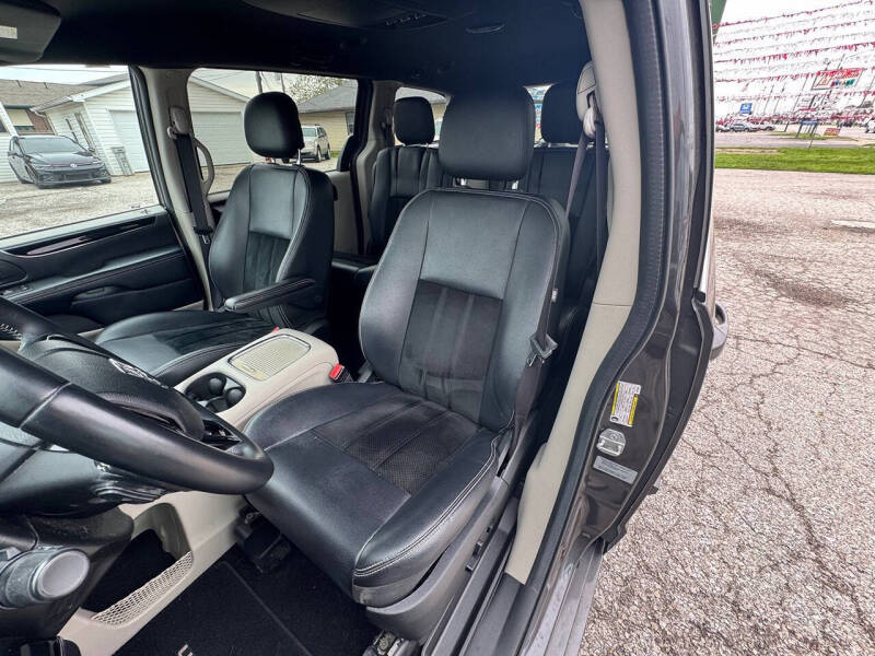 2017 Dodge Grand Caravan SXT