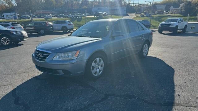 2010 Hyundai SONATA for sale at Backroads Motorsports in Alexandria, KY