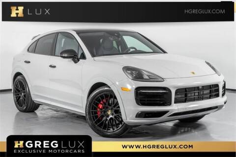 2022 Porsche Cayenne for sale at HGREG LUX EXCLUSIVE MOTORCARS in Pompano Beach FL