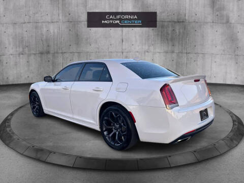 2019 Chrysler 300 S