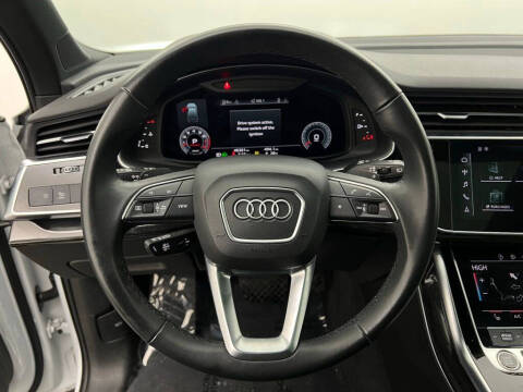 2022 Audi Q7 quattro Premium Plus 55 TFSI