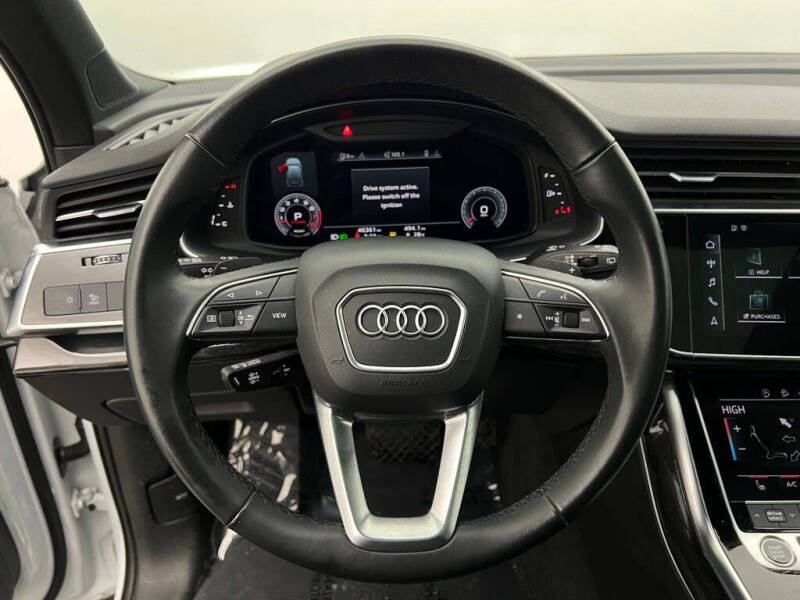 2022 Audi Q7 quattro Premium Plus 55 TFSI