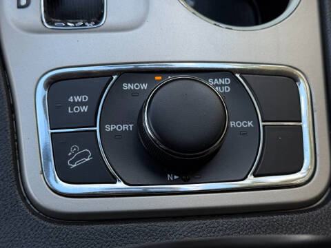 2012 Jeep Grand Cherokee Laredo