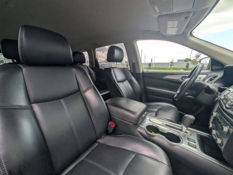 2018 Nissan Pathfinder S