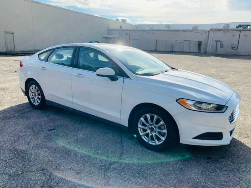 2015 Ford Fusion S