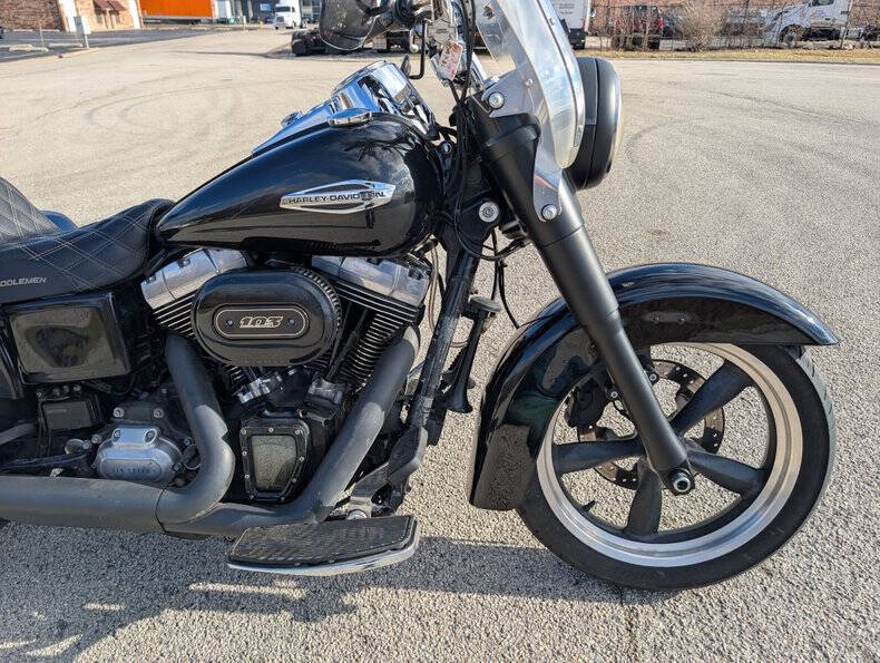 2016 Harley-Davidson FLD Switchback