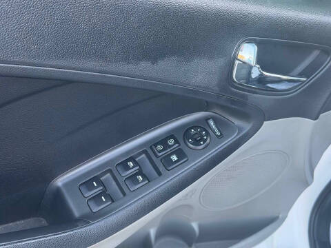 2015 Kia Forte5 EX