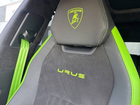 2024 Lamborghini Urus S