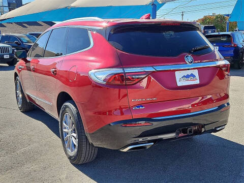 2024 Buick Enclave Essence