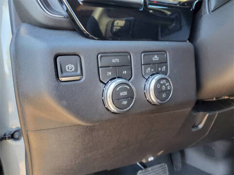 2026 GMC Sierra 1500 Elevation Standard