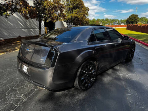 2019 Chrysler 300 Limited
