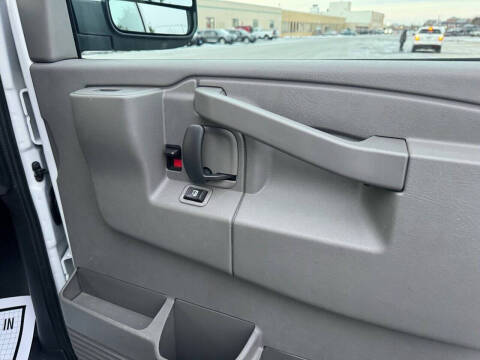 2019 Chevrolet Express 2500