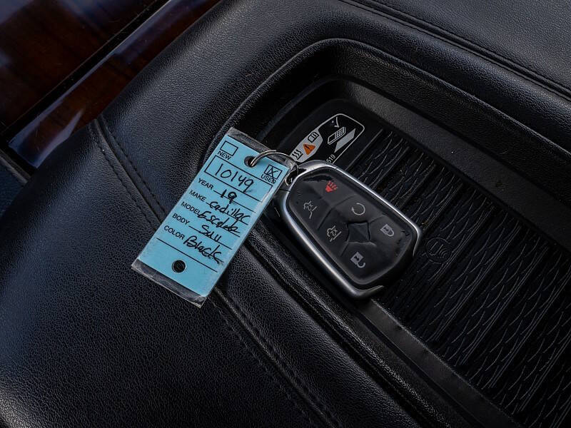 2019 Cadillac Escalade Luxury